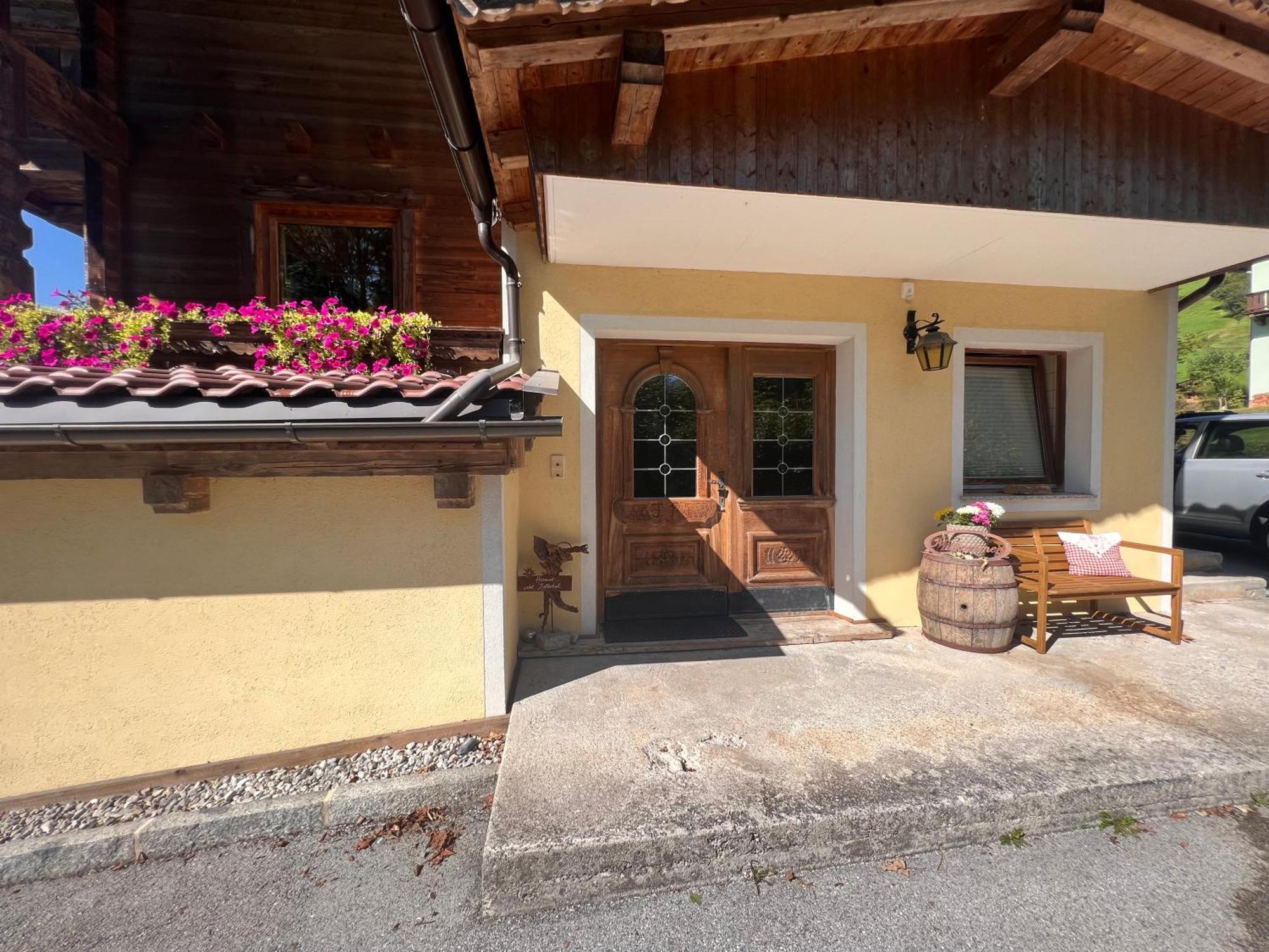 Ferienwohnung Gamsbock Panorama View Balkon, Gartensauna, Garten, Grillplatz Stumm Exterior foto